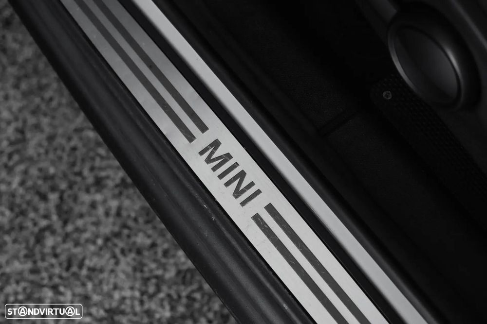 MINI Paceman Cooper D - 34