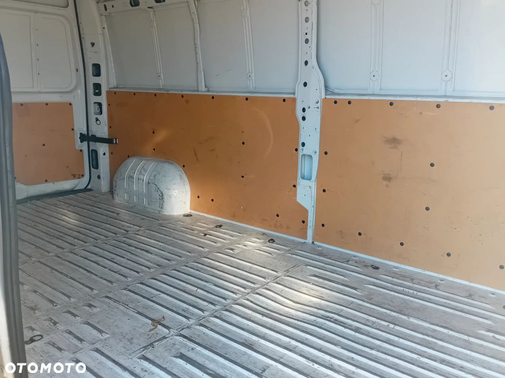 Opel Movano  jak master - 8