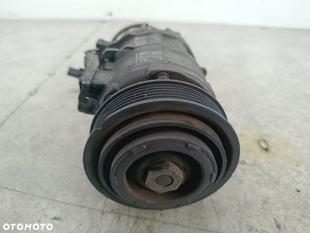 POMPA, SPRĘŻARKA KLIMATYZACJI BMW F30 9299329 DENSO 2.0 - 7