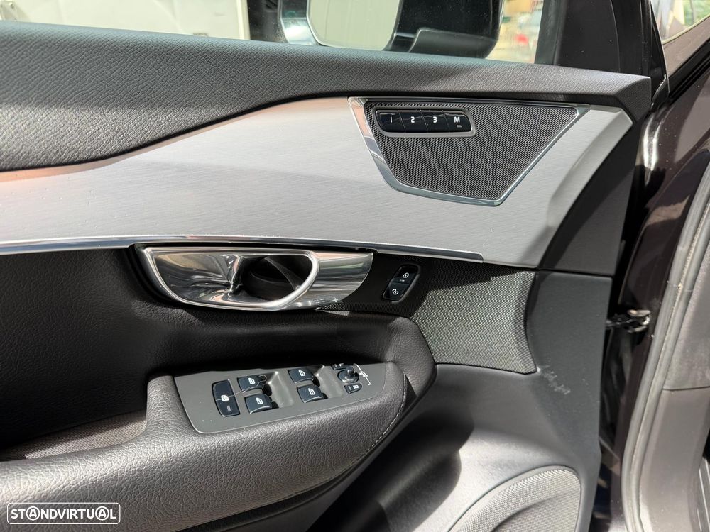 Volvo XC 90 2.0 T8 PHEV Inscription AWD - 26