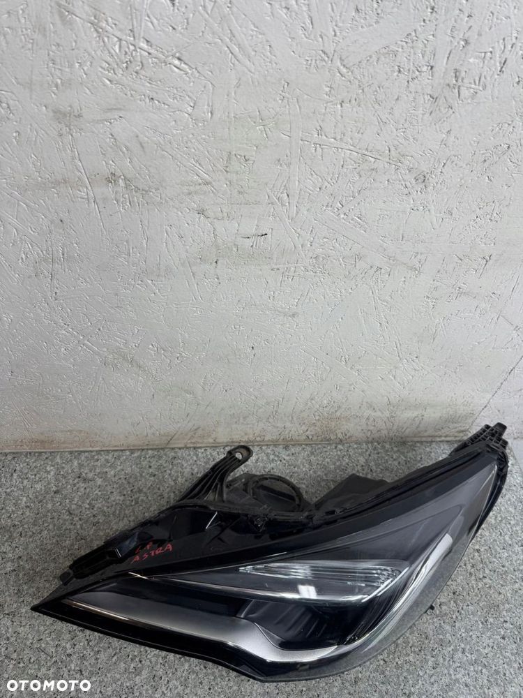 lampa lewy przód opel astra k 2015-2019 39158007 - 9