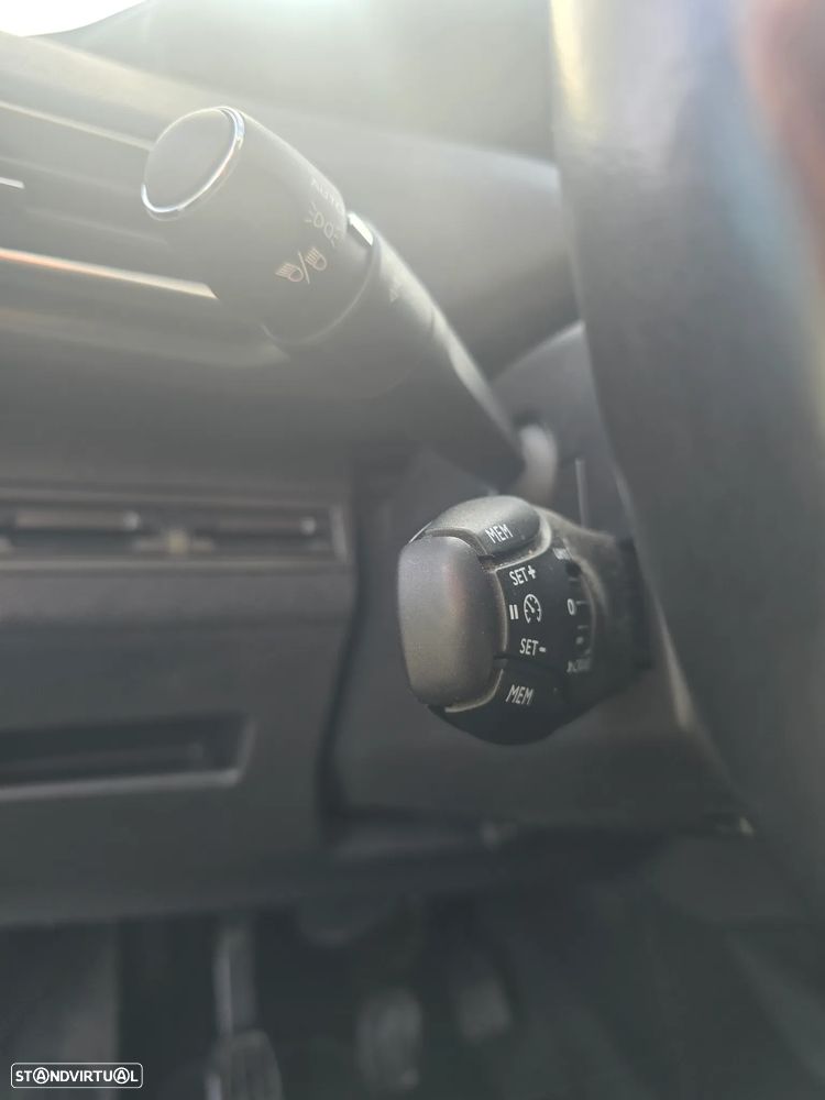 Peugeot 5008 1.6 BlueHDi Allure - 7