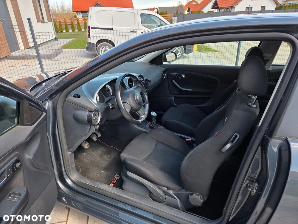 Seat Ibiza 1.8 20V T FR - 10