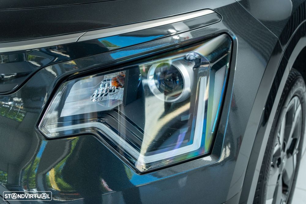 Kia Niro EV 64kWh Drive - 13