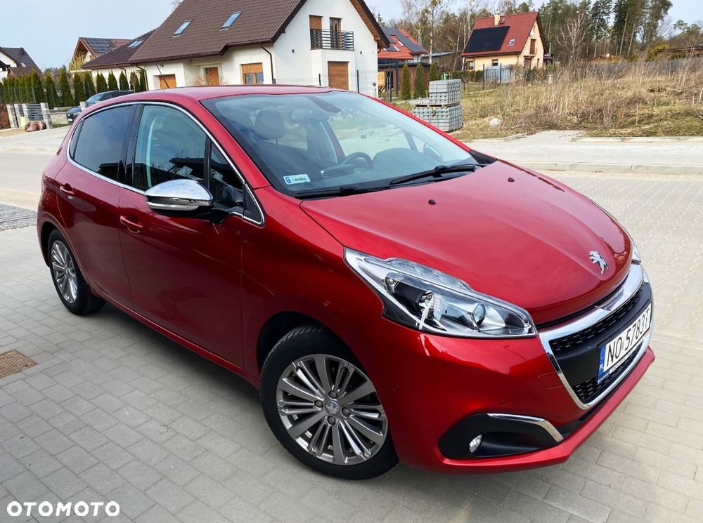 Peugeot 208 1.2 PureTech Allure - 2