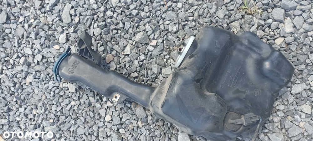 MERCEDES W204 W212 XENON ZBIORNICZEK SPRYSKIWACZY 2 POMPKI - 4
