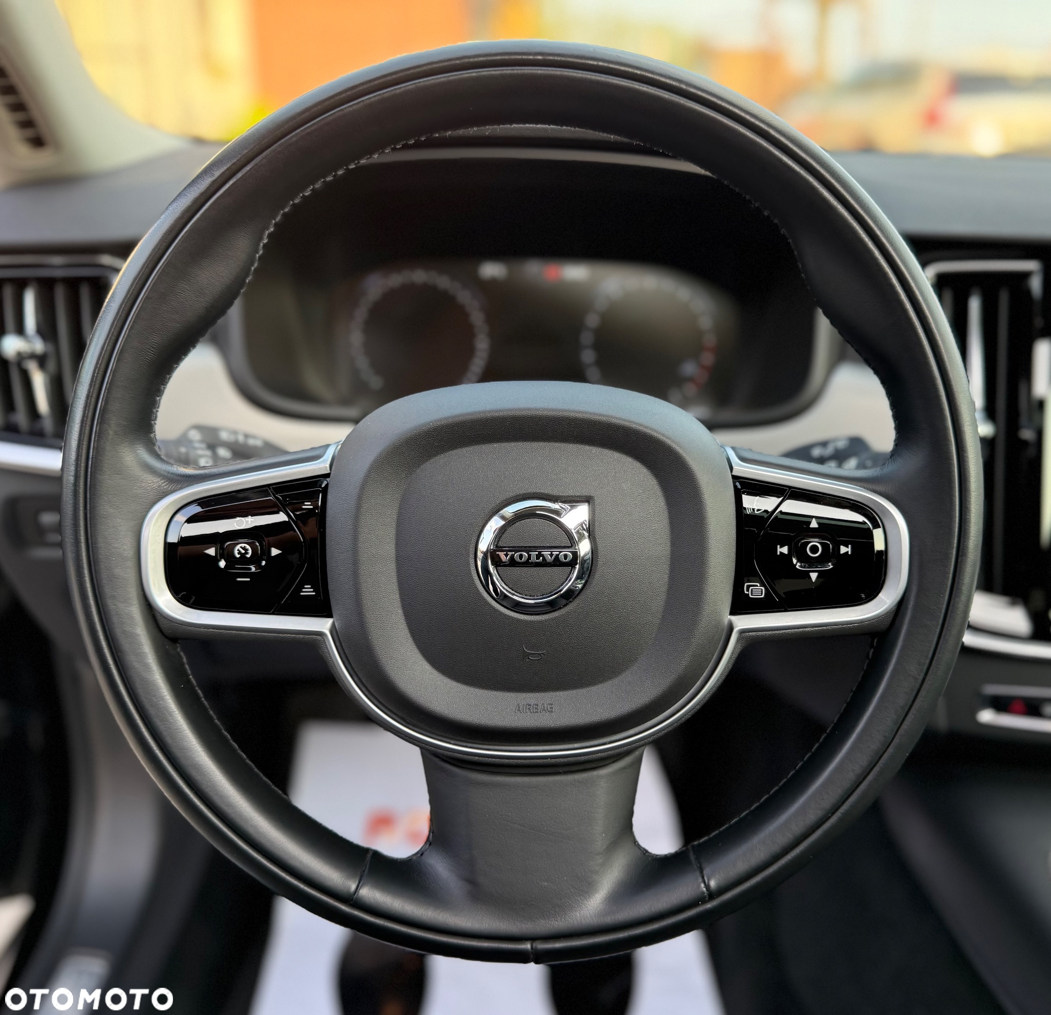 Volvo V90 B4 B Geartronic Momentum Pro - 23