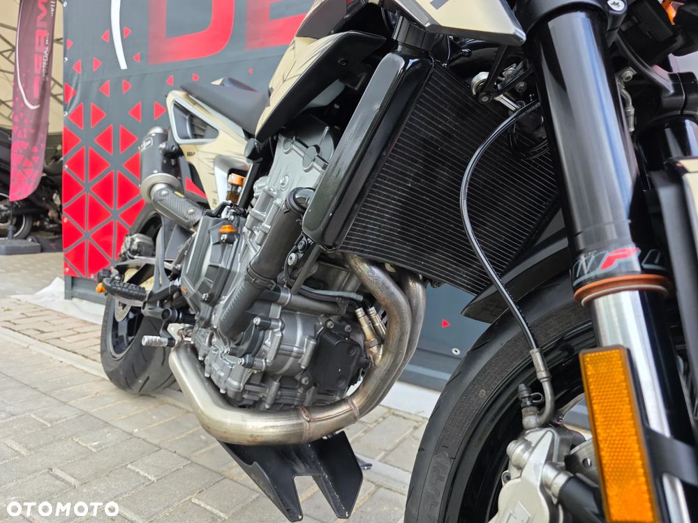 KTM Duke 790 - 27