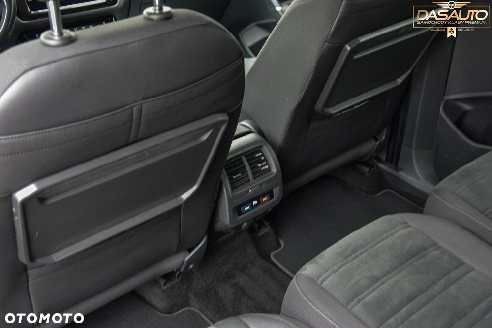 Volkswagen Touran 2.0 TDI BMT Highline DSG - 29