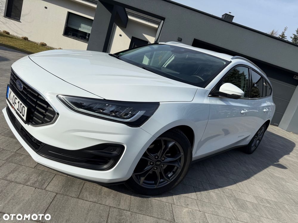 Ford Focus 1.5 EcoBlue STart-Stopp-System TITANIUM X - 2