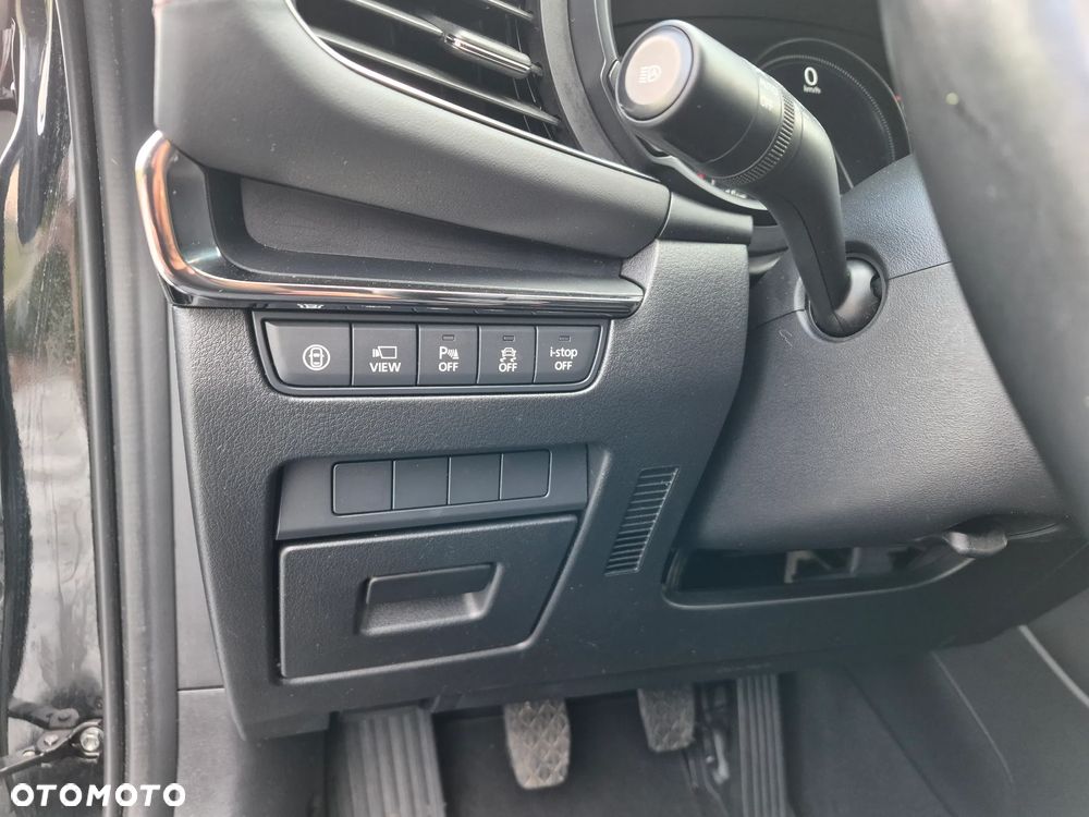Mazda 3 SKYACTIV-G 2.0 M-Hybrid SELECTION - 21