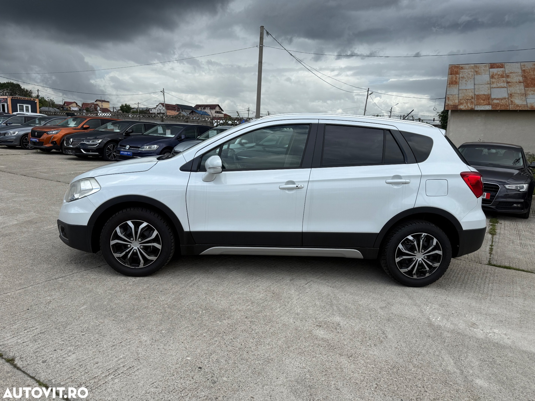 Suzuki SX4 S-Cross 1.6 DDIS 4x2 Comfort+ - 31