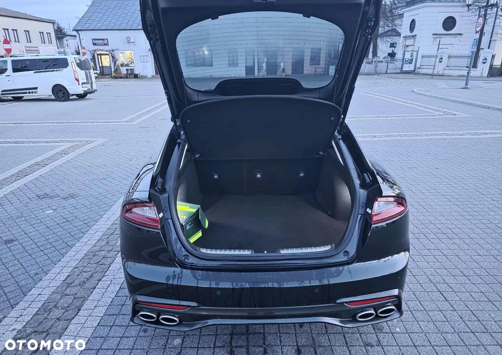 Kia Stinger 2.0 T-GDI GT Line - 9
