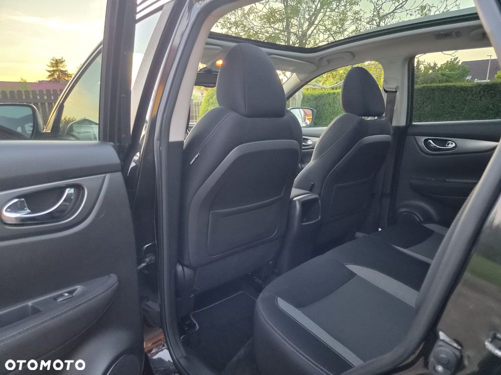 Nissan Qashqai 1.6 DIG-T N-Connecta - 15