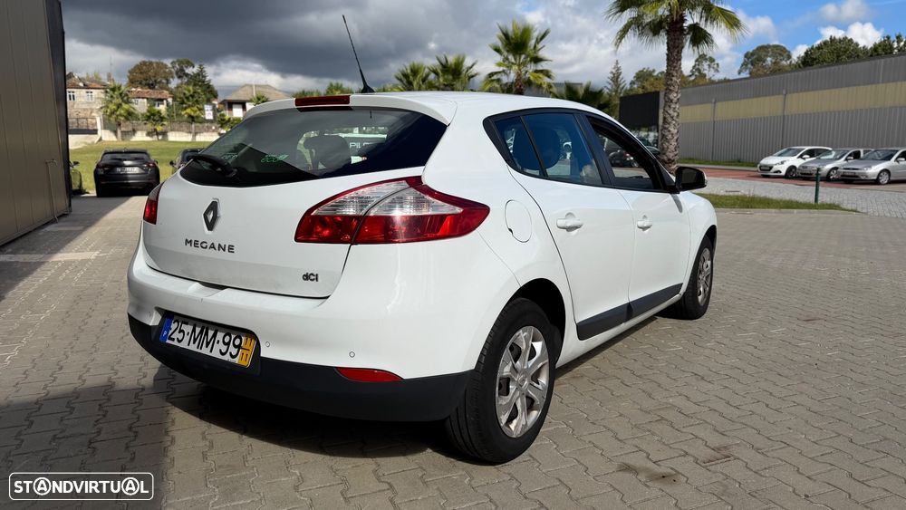Renault Mégane 1.5 dCi Confort - 6