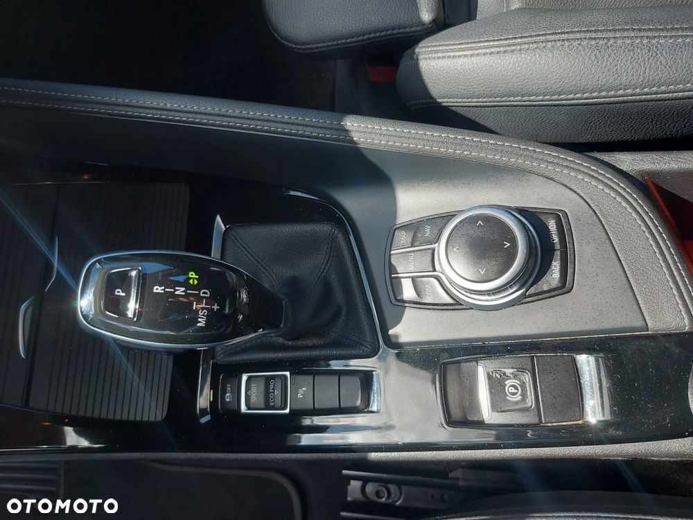 BMW X2 sDrive18i - 37