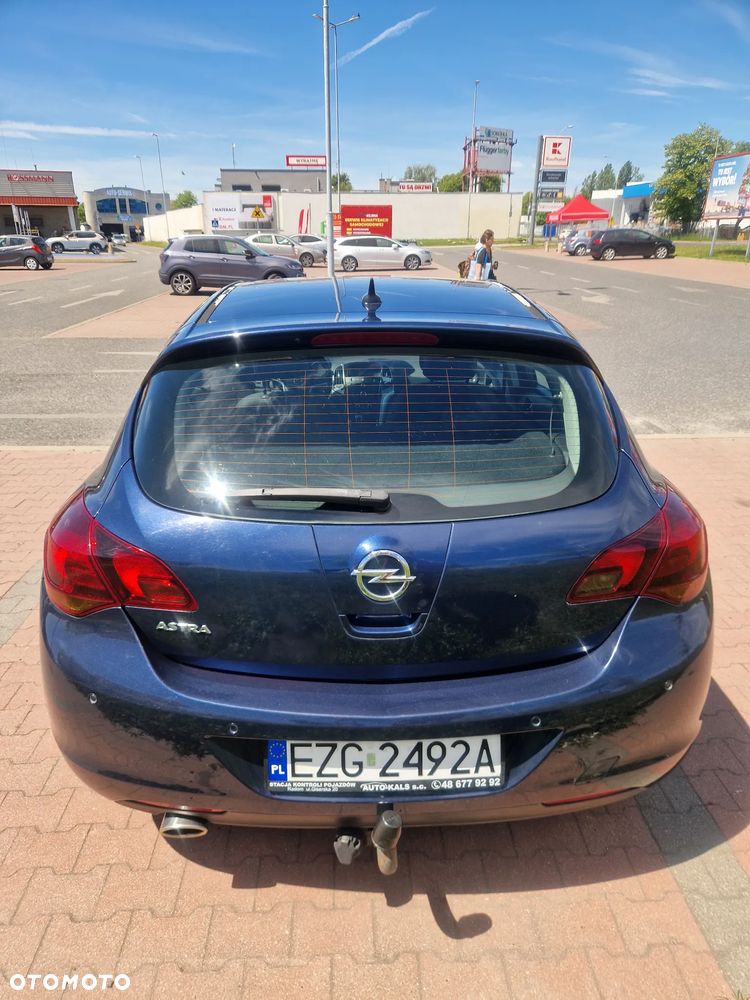 Opel Astra 1.4 T Cosmo - 6