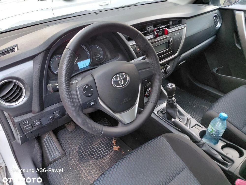 Toyota Auris 1.4 D-4D Active - 5