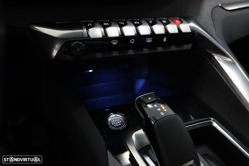 Peugeot 5008 BlueHDI 130 EAT8 GT - 24