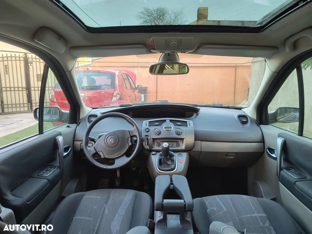 Renault Scenic II 1.6 Authentique - 19