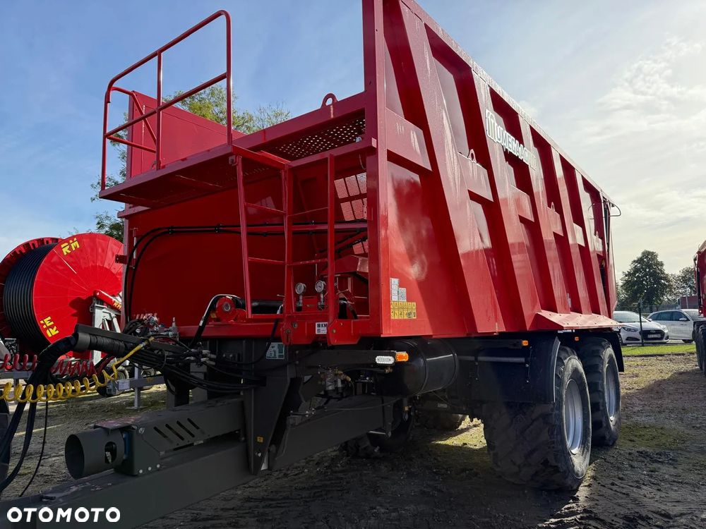 UMEGA Przyczepa objętościowa PI 20 ze ścianą przesuwną UMEGA AGRO - 3