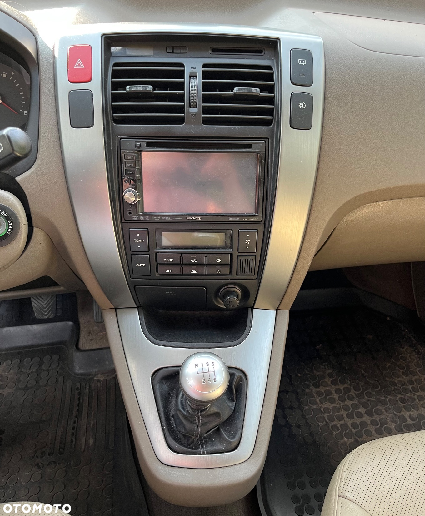 Hyundai Tucson 2.0 CRDi Premium - 15