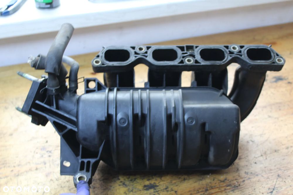 KOLEKTOR SSĄCY COROLLA E12 1.4 4ZZ - 2