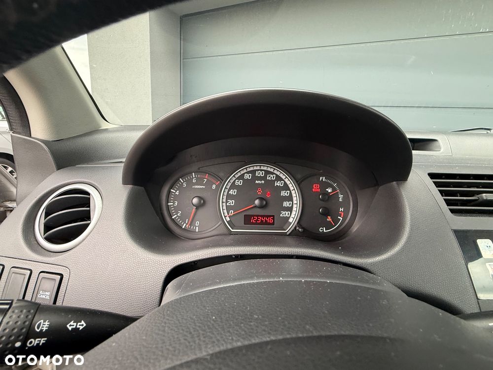 Suzuki Swift 1.3 Comfort - 12
