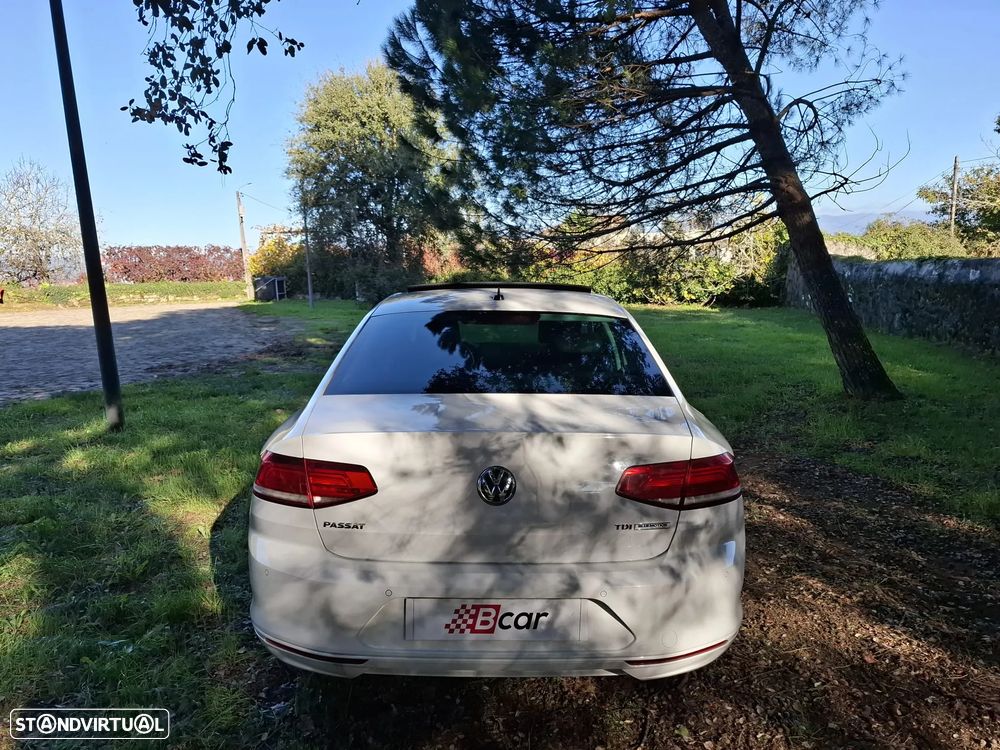 VW Passat 1.6 TDI Trendline - 12