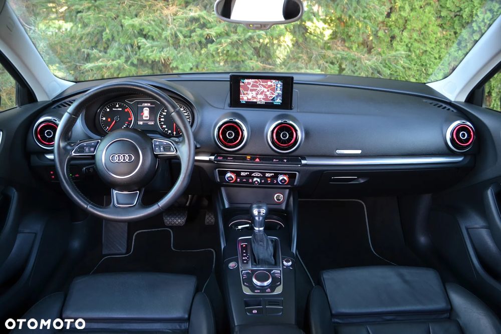 Audi A3 Sportback - 11