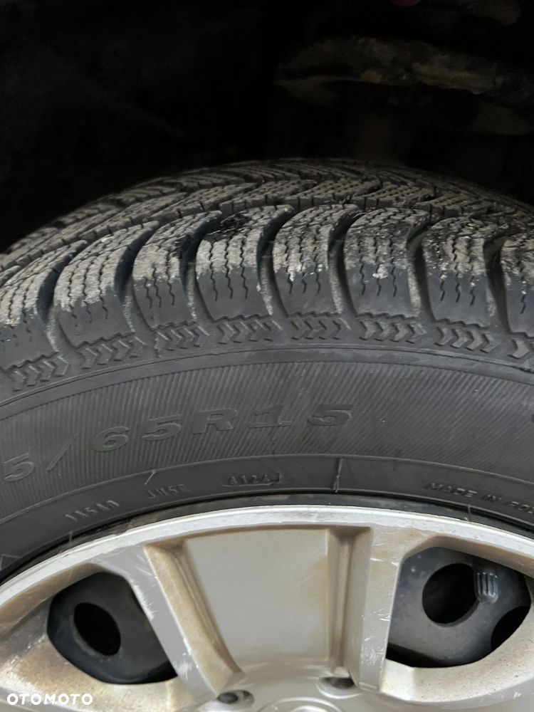 Dacia Lodgy 1.6 SCe Laureate S&S - 22