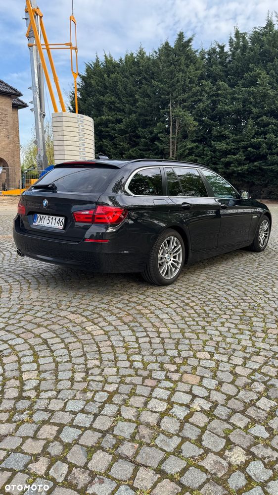 BMW Seria 5 520d xDrive Luxury Line - 4