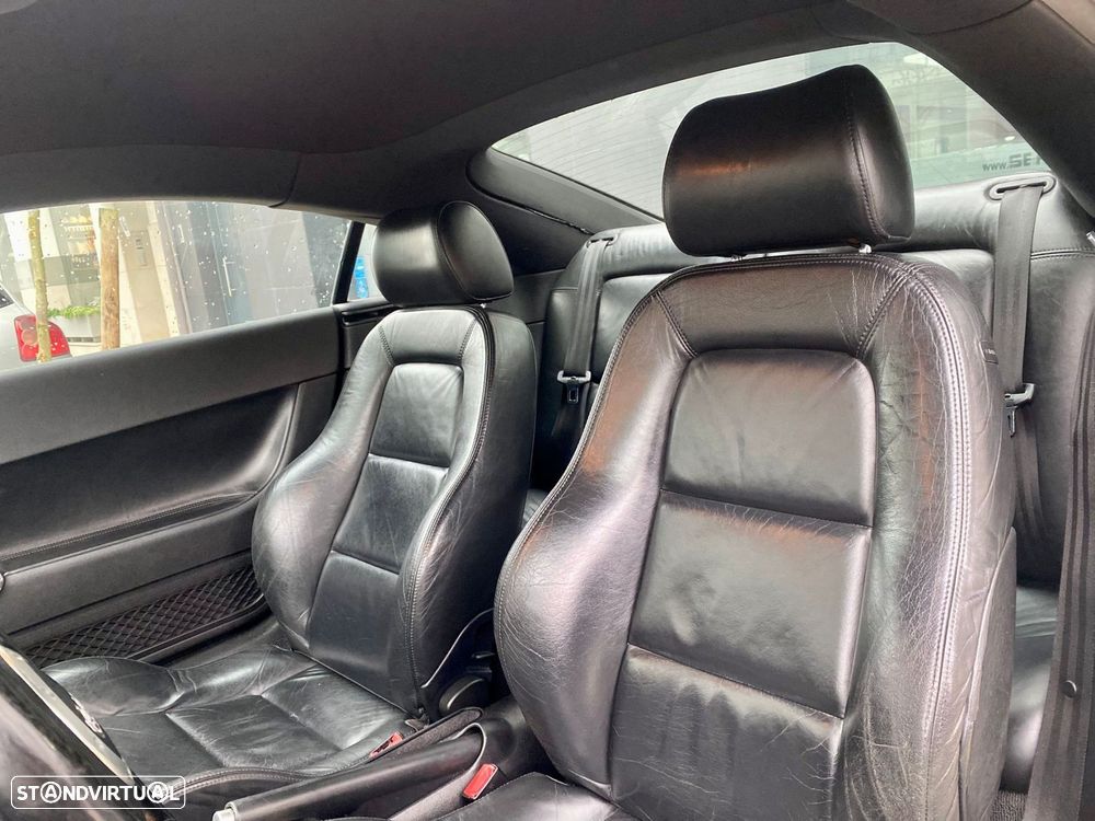 Audi TT Coupé 1.8 T quattro - 14