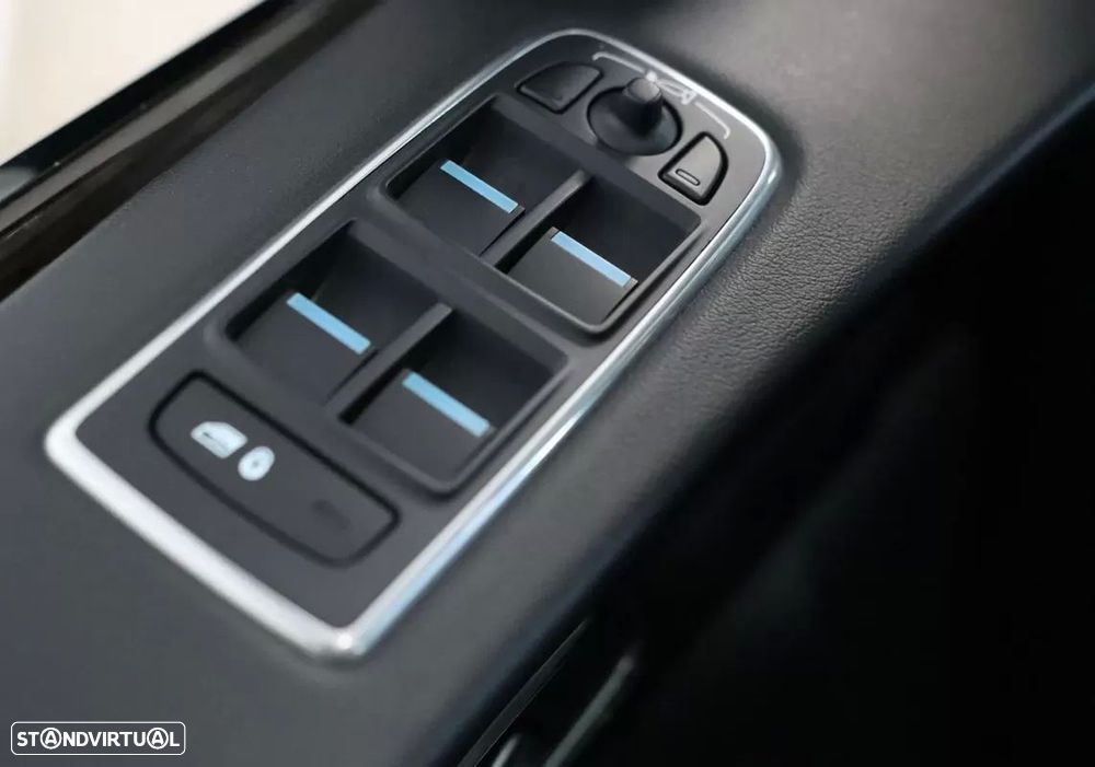 Jaguar F-Pace 25d AWD Aut. R-Sport - 14