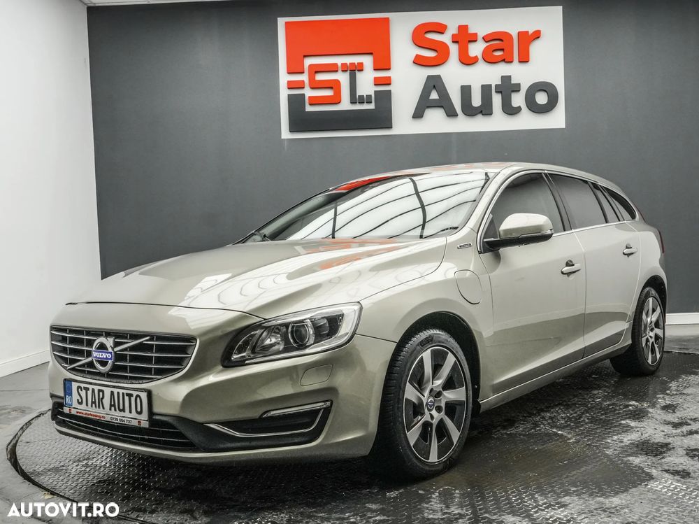 Volvo V60 D5 Momentum - 1