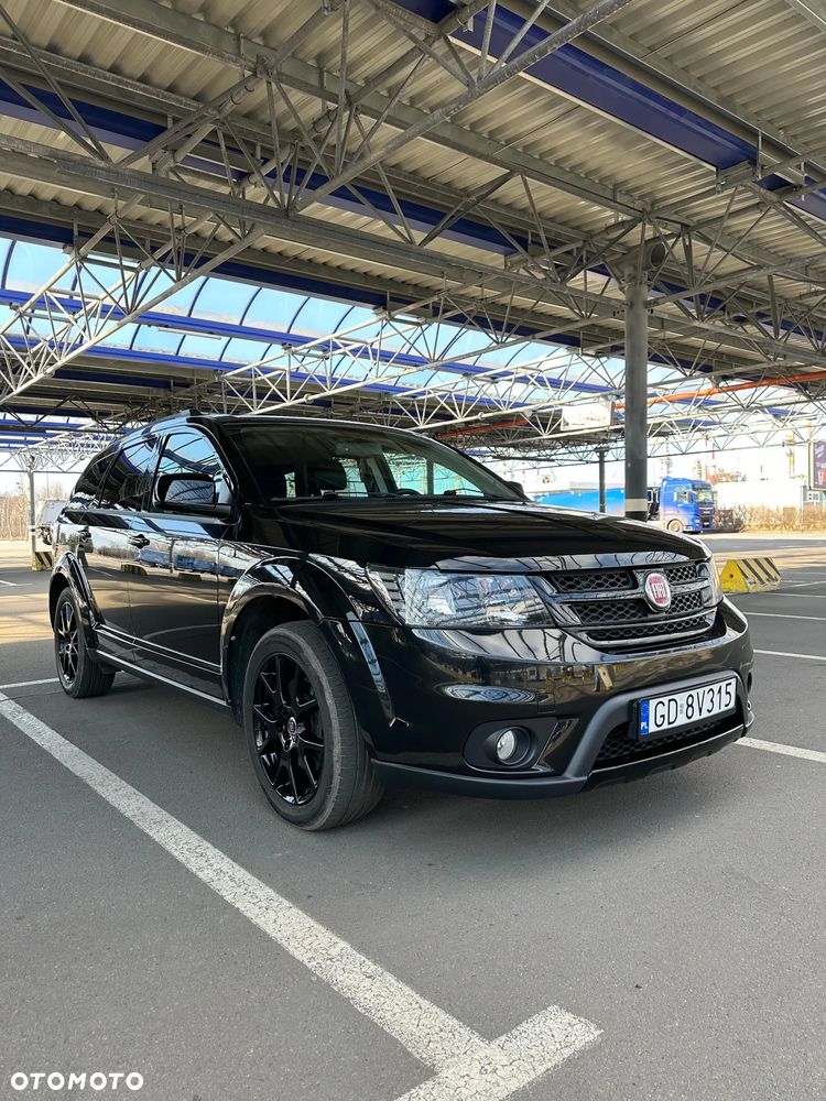 Fiat Freemont 2.0 Multijet 16V DPF Automatik Allrad Black Code - 19