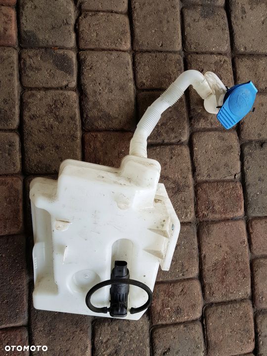 Zbiorniczek Spryskiwaczy Volkswagen Golf V Plus - 2