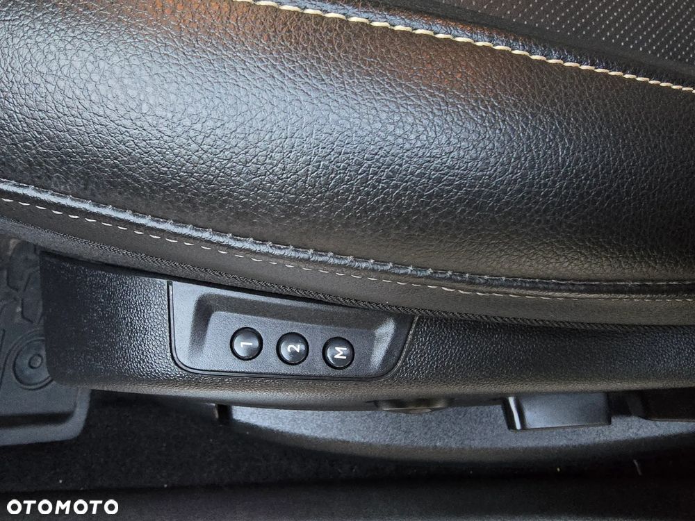 Opel Grandland X Plug-in-Hybrid4 1.6 DI Start/Stop Ultimate - 17