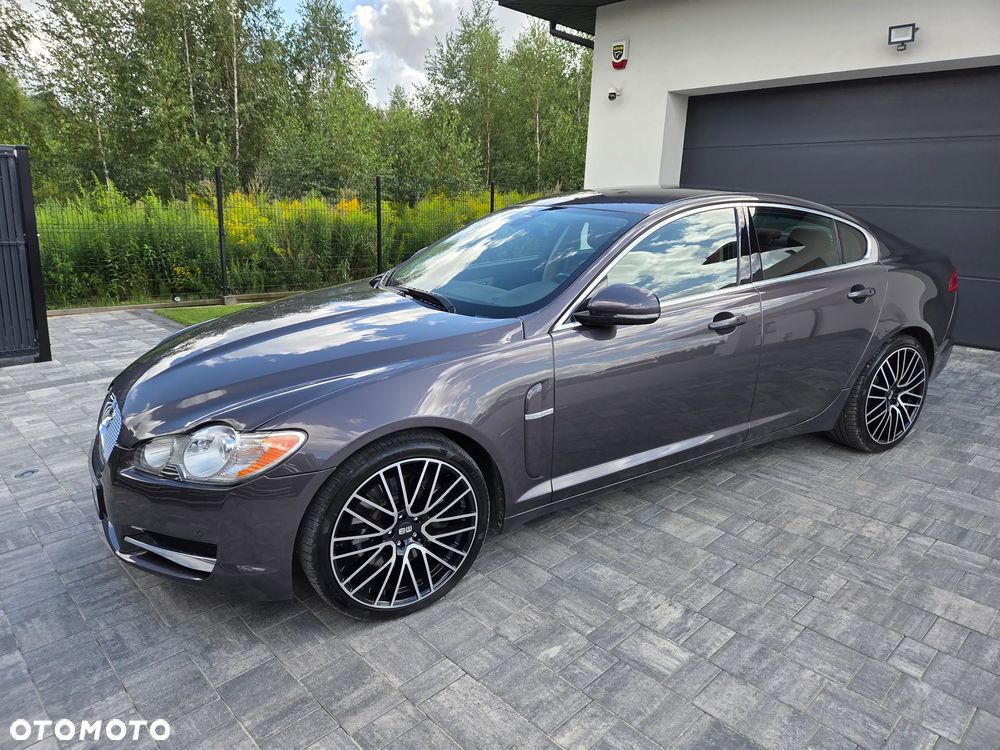 Jaguar XF 3.0 V6 S - 17
