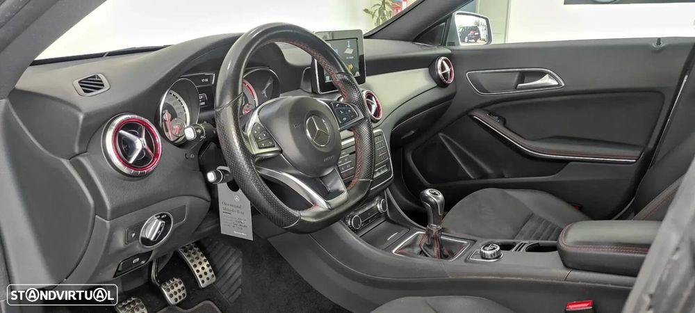 Mercedes-Benz CLA 180 - 5