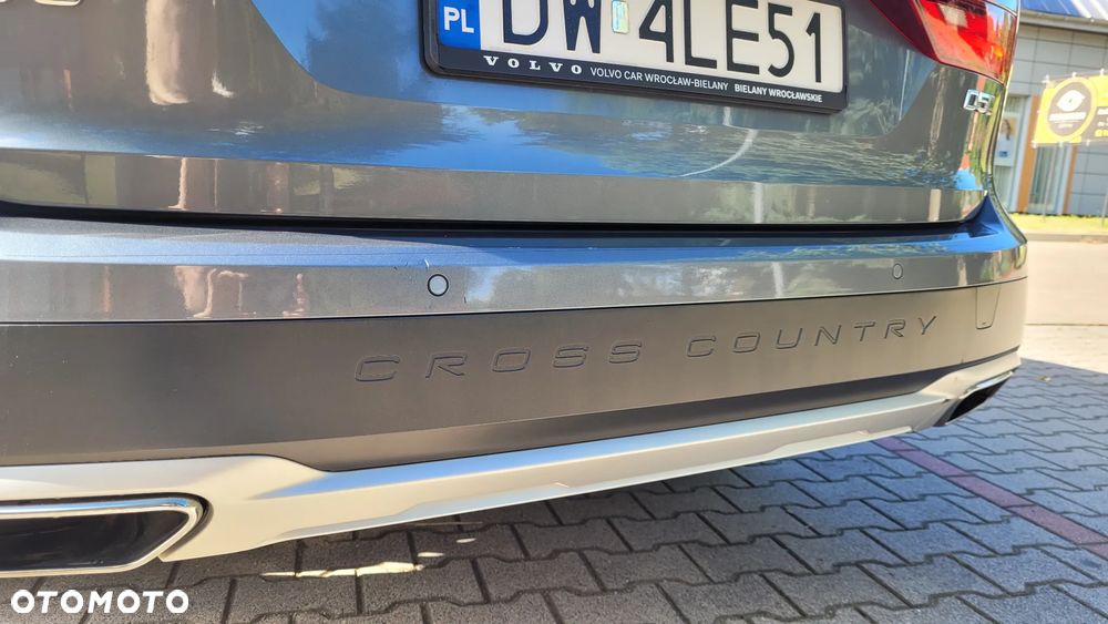 Volvo V90 Cross Country D5 SCR AWD Pro - 25