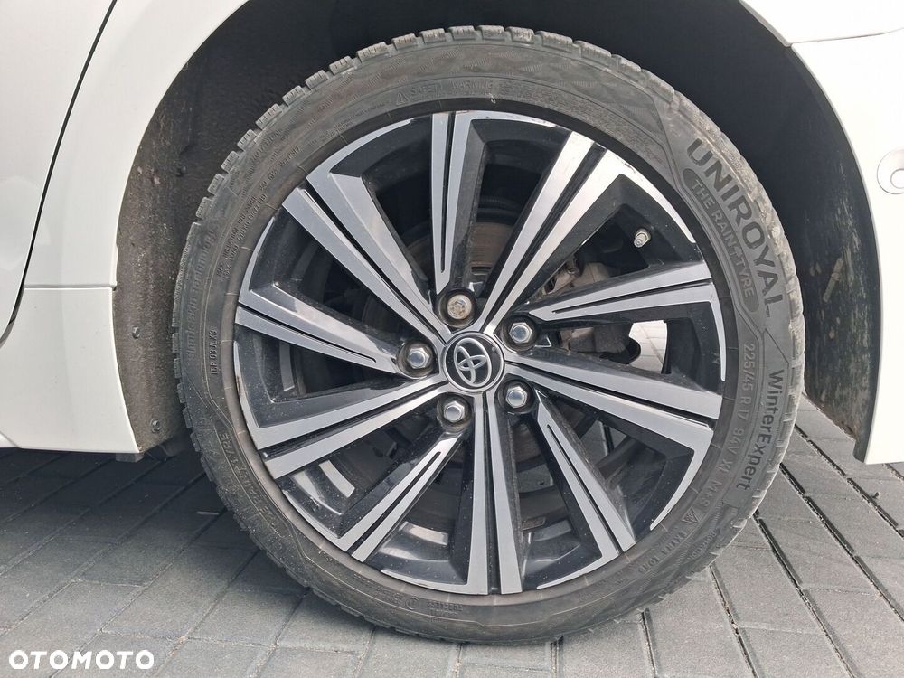 Toyota Corolla 1.8 Hybrid Comfort - 22