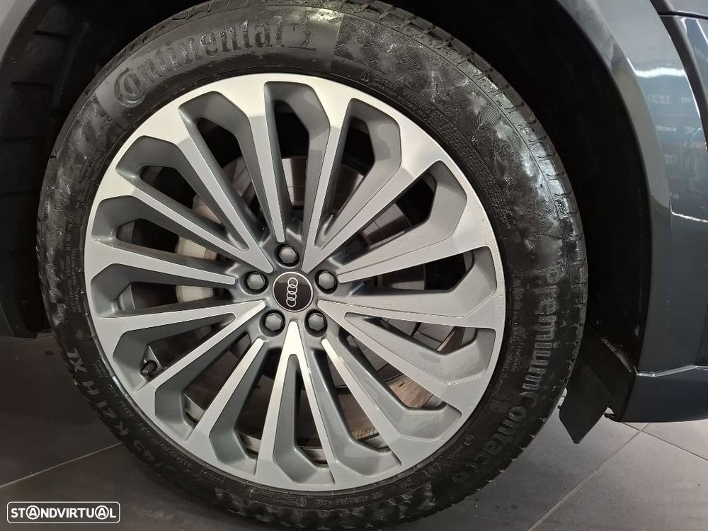 Audi Q8 e-Tron 55 quattro Advanced - 11