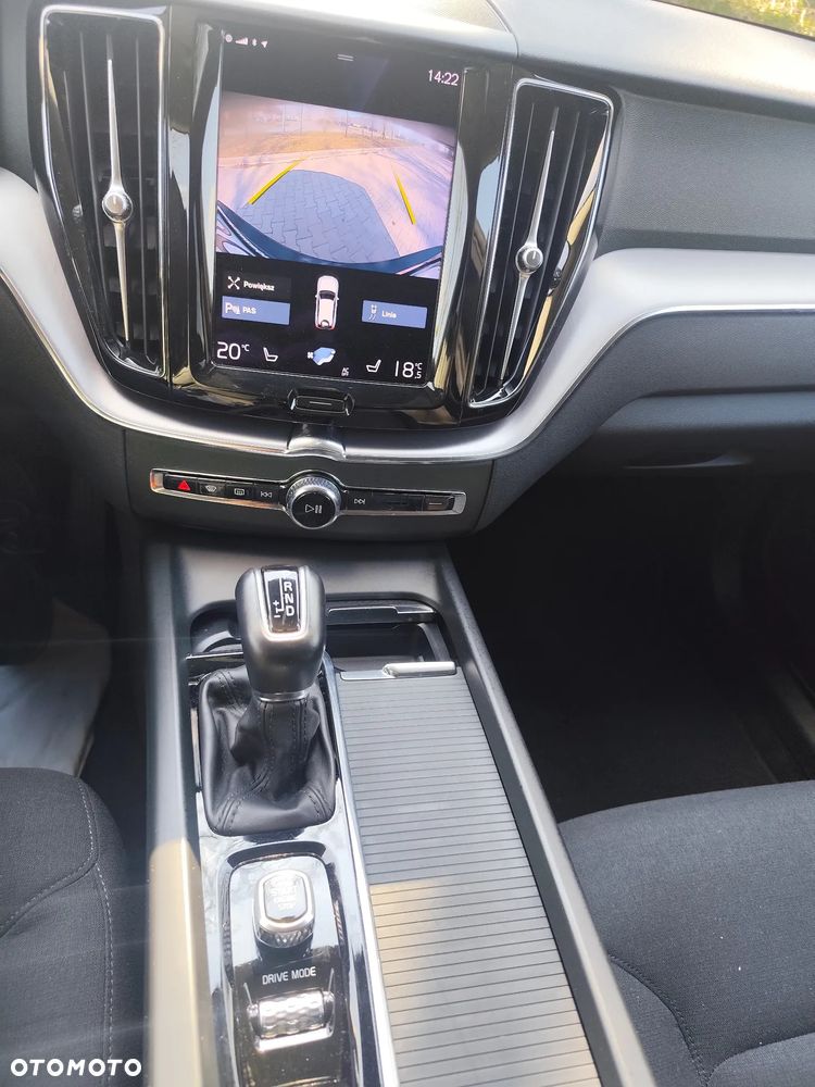 Volvo XC 60 D4 Geartronic Kinetic - 4