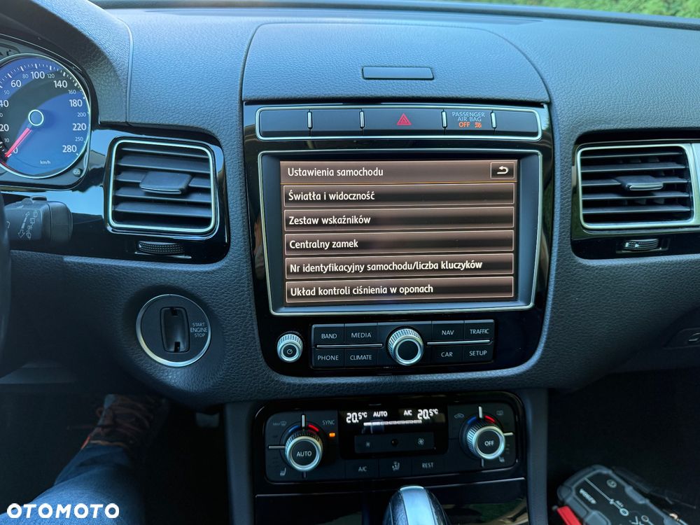 Volkswagen Touareg - 25