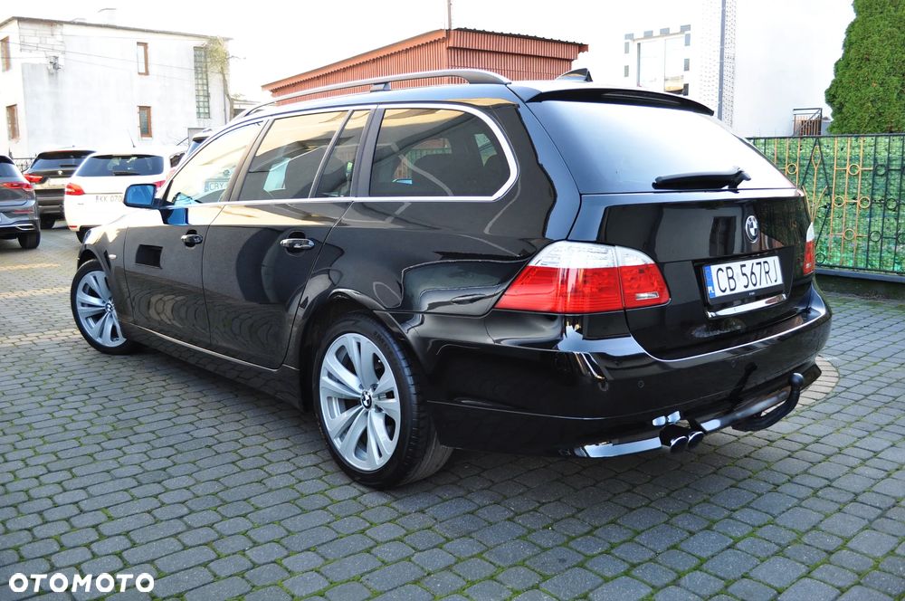 BMW Seria 5 525i Edition Exclusive - 7