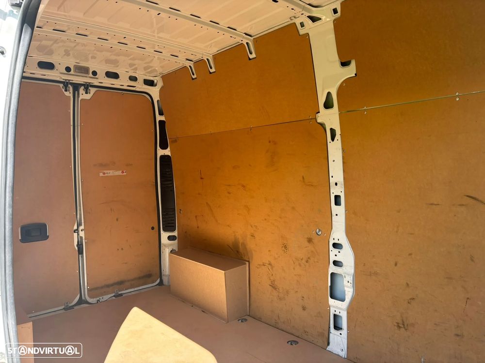 Peugeot Boxer 2.2 BlueHDi 120cv L3 H3 - IVA DEDUTÍVEL - 7