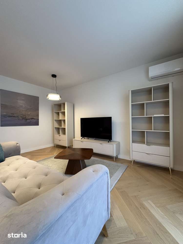 2 camere de inchriat | ARQA JOLIE VILLAGE | PISCINA — fotografia 3