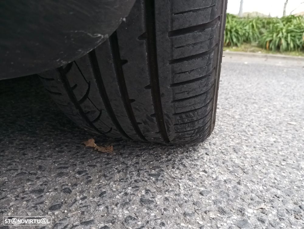 Audi A4 Avant 2.0 TDI S-line - 14