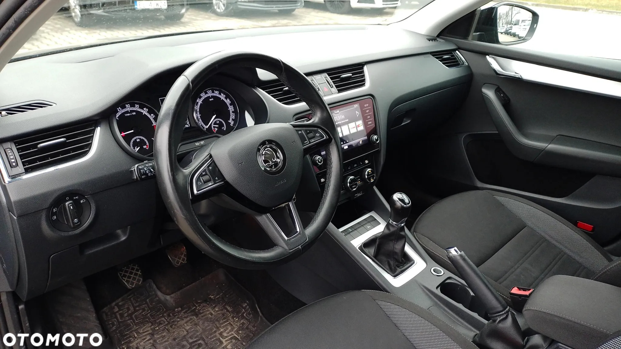 Skoda Octavia 1.6 TDI SCR Ambition - 9